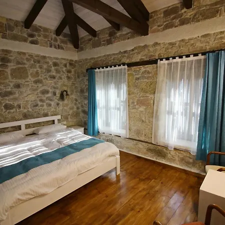 Homeros Butik Dikili