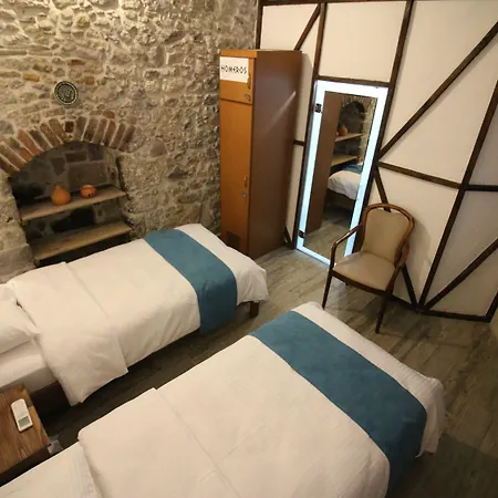 Homeros Butik Otel *