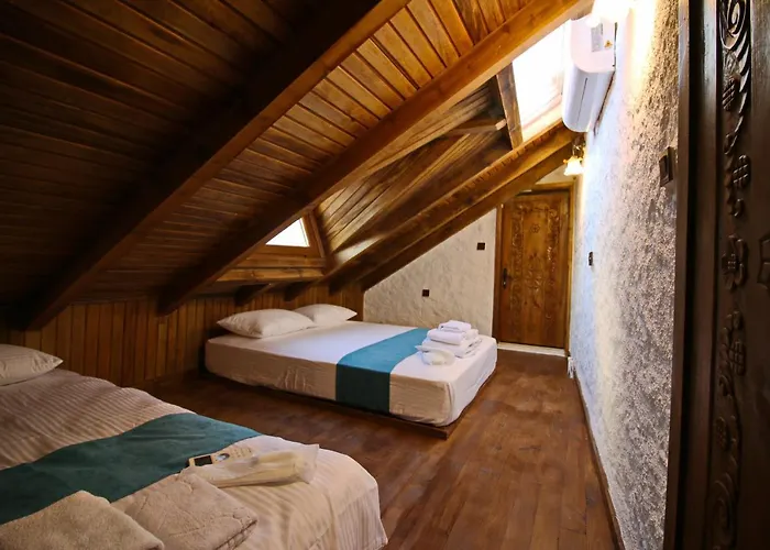 Homeros Butik Otel *