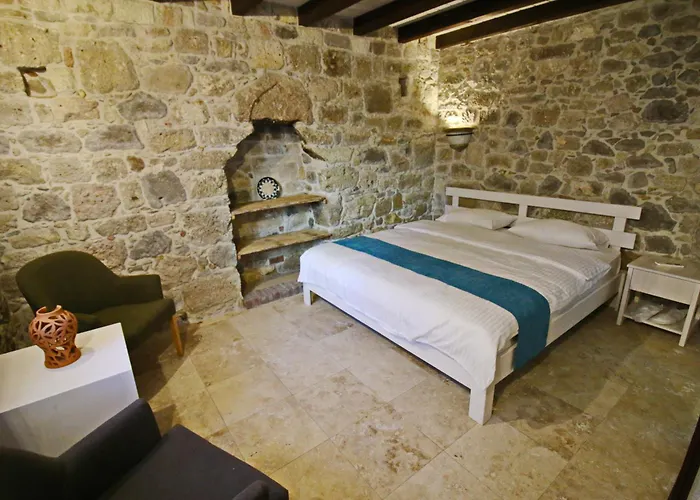 Otel Homeros Butik Dikili